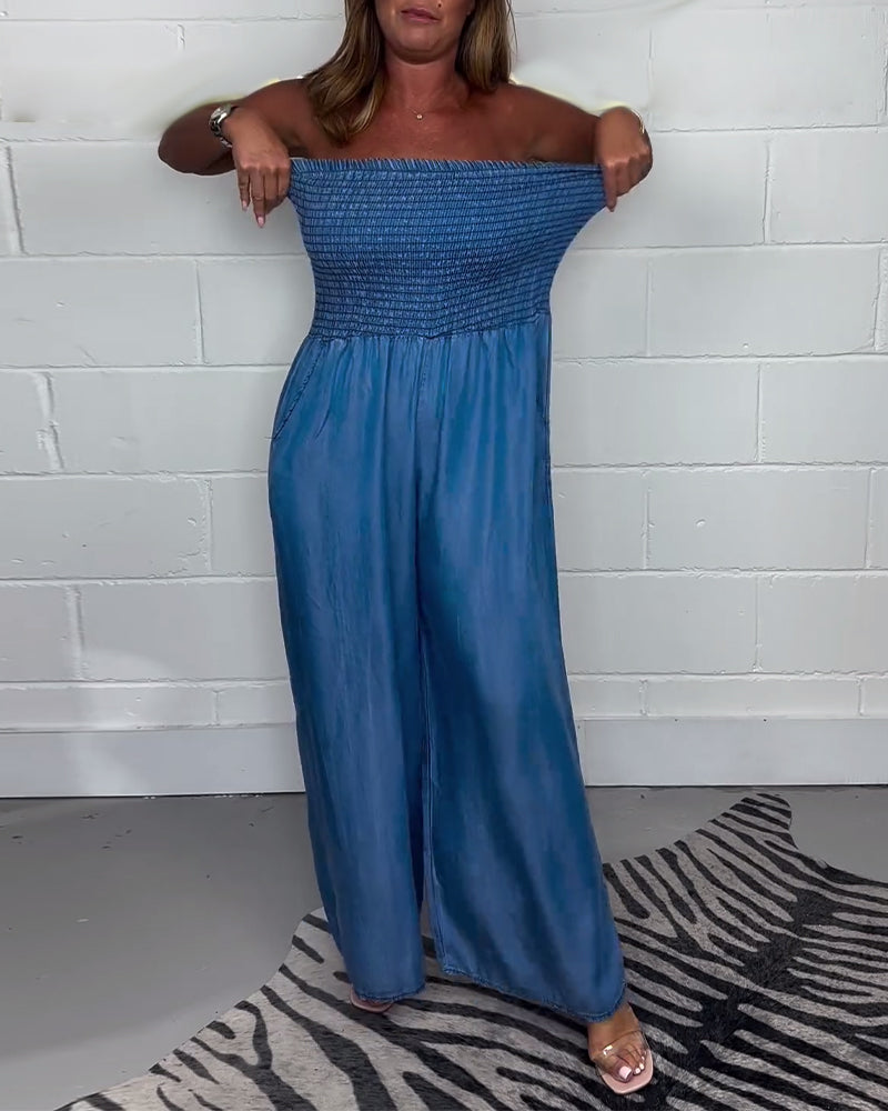 W&W Mode | Ärmelloser Jumpsuit mit Plissierung und einfarbigen Taschen