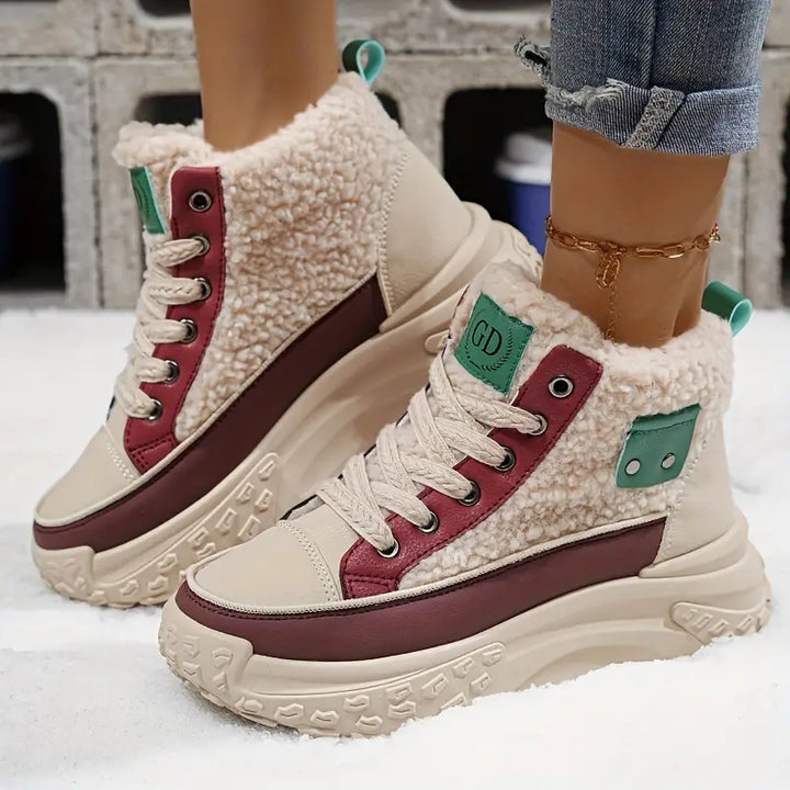 – Schneestiefel aus Samt