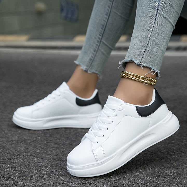 W&W Mode | Saubere Weiße Ledersneaker Für Damen, Weiß