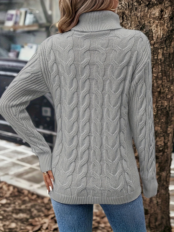 W&W Mode | Rollkragenpullover im Kabelstrick Design