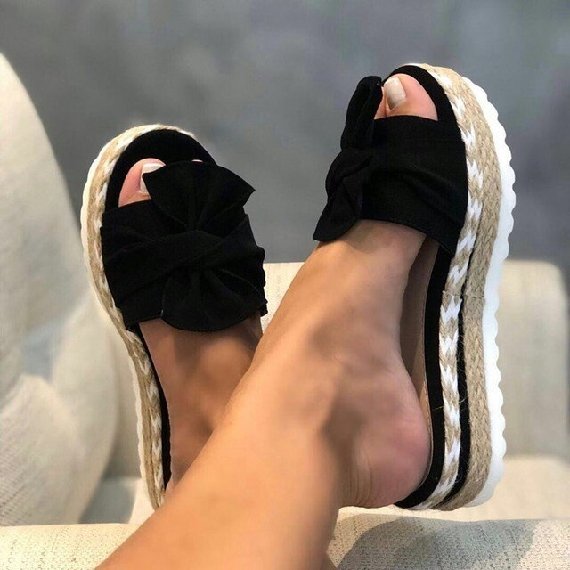 W&W Mode - Orthopädische Modedesign-Sandalen