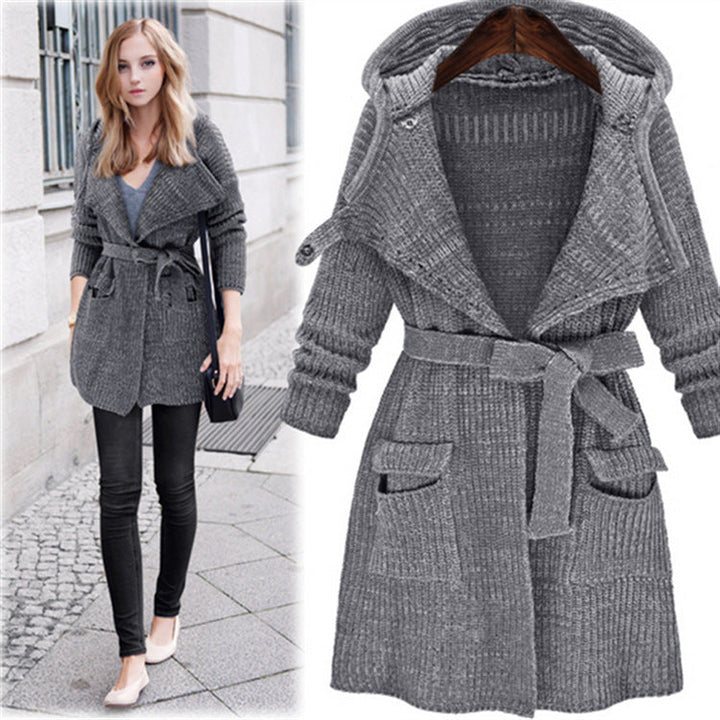 Damen Strickmantel mit Kapuze und praktischen Taschen W&W Mode