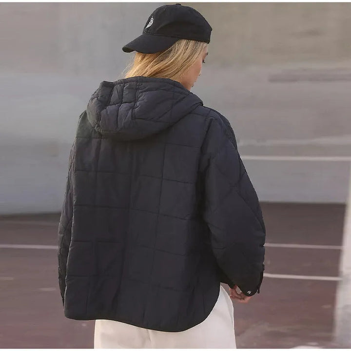 Damen Jacke, dünn wattiert und warm, mit Pullover-Schnitt