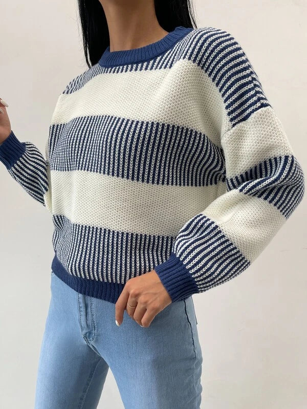 W&W Mode | Lässiger Blauer Gestreifter Pullover Für Frauen