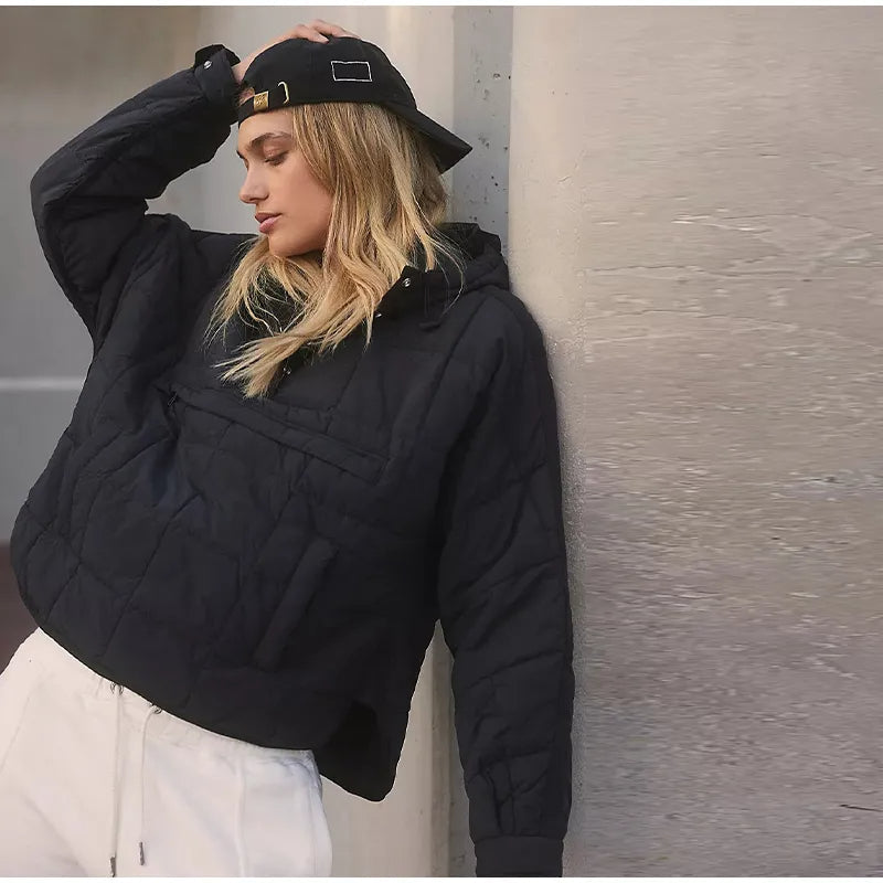 Damen Jacke, dünn wattiert und warm, mit Pullover-Schnitt