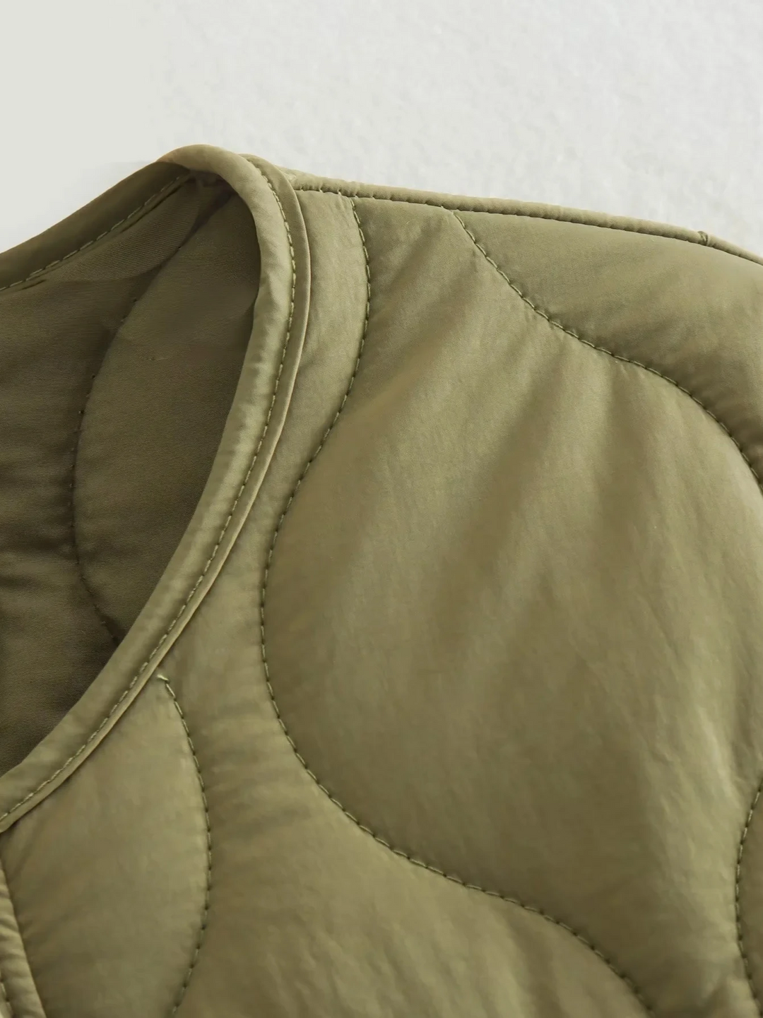 W&W Mode | Gepolsterte Jacke Damen, Leichtes Übergröße Modell Mit Taschen, Knopfverschluss