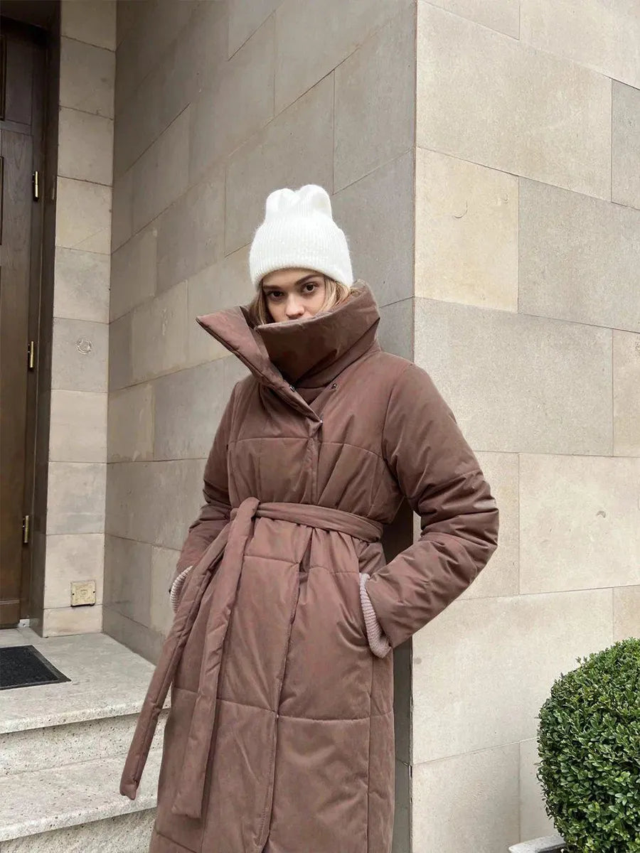 W&W Mode | Langer Wintermantel mit breitem elegantem Kragen