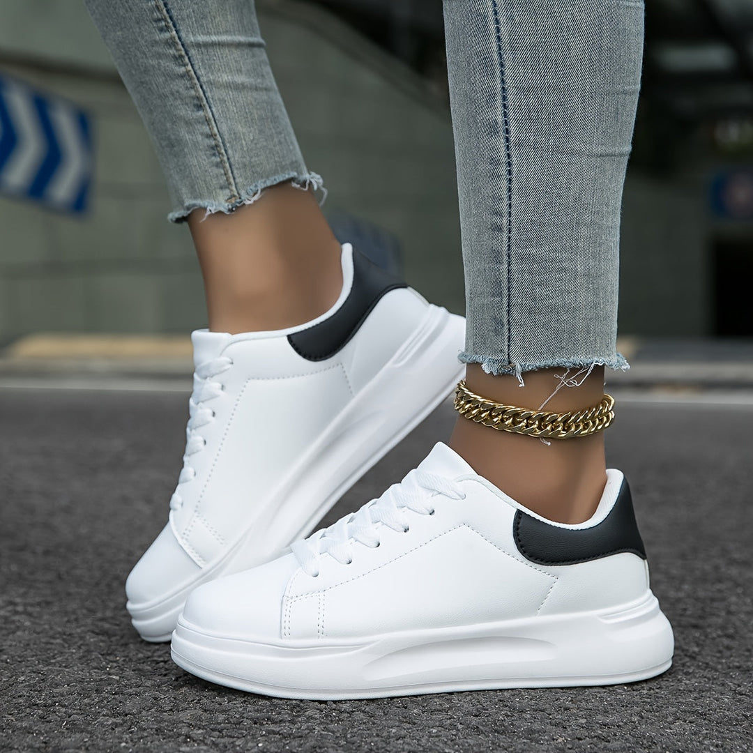 W&W Mode | Saubere Weiße Ledersneaker Für Damen, Weiß