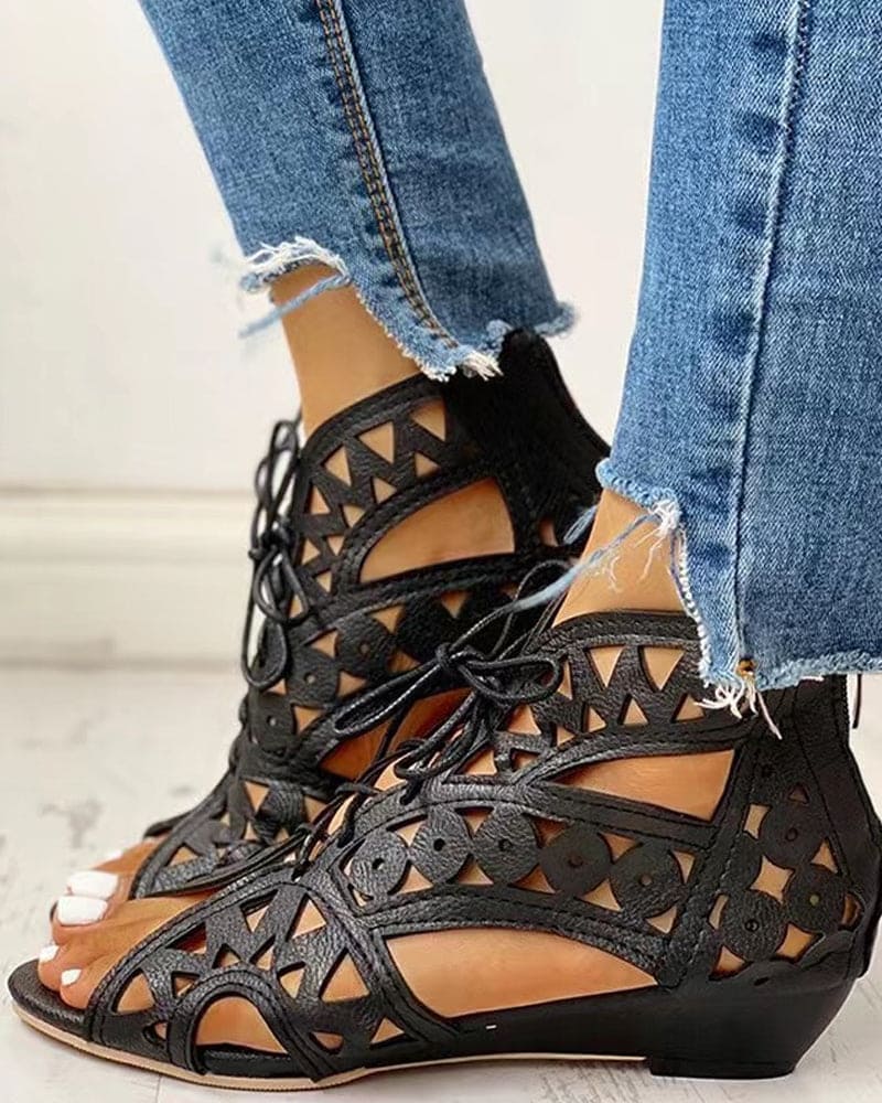 W&W Mode | Flache Sandalen Im Ethnischen Stil Mit Aussparung