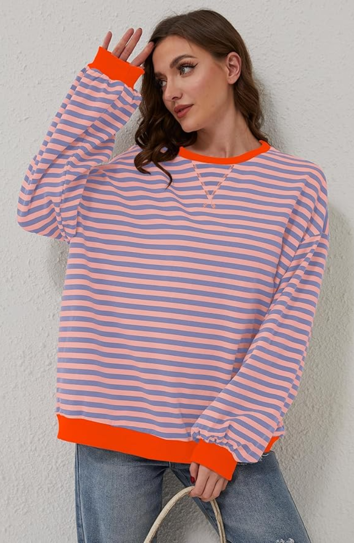 W&W Mode | Oversize Pullover mit farbenfrohen Streifen