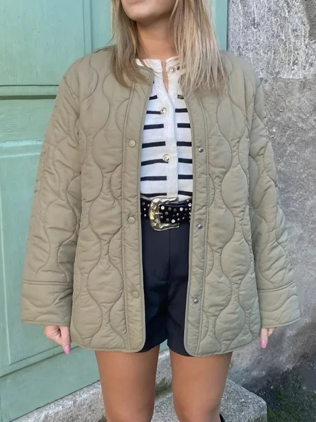 W&W Mode | Gepolsterte Jacke Damen, Leichtes Übergröße Modell Mit Taschen, Knopfverschluss