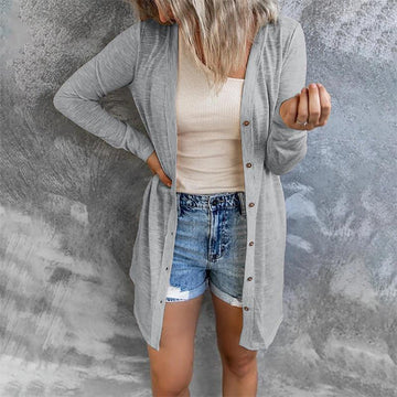 Langärmlige Strickjacke mit Knöpfen