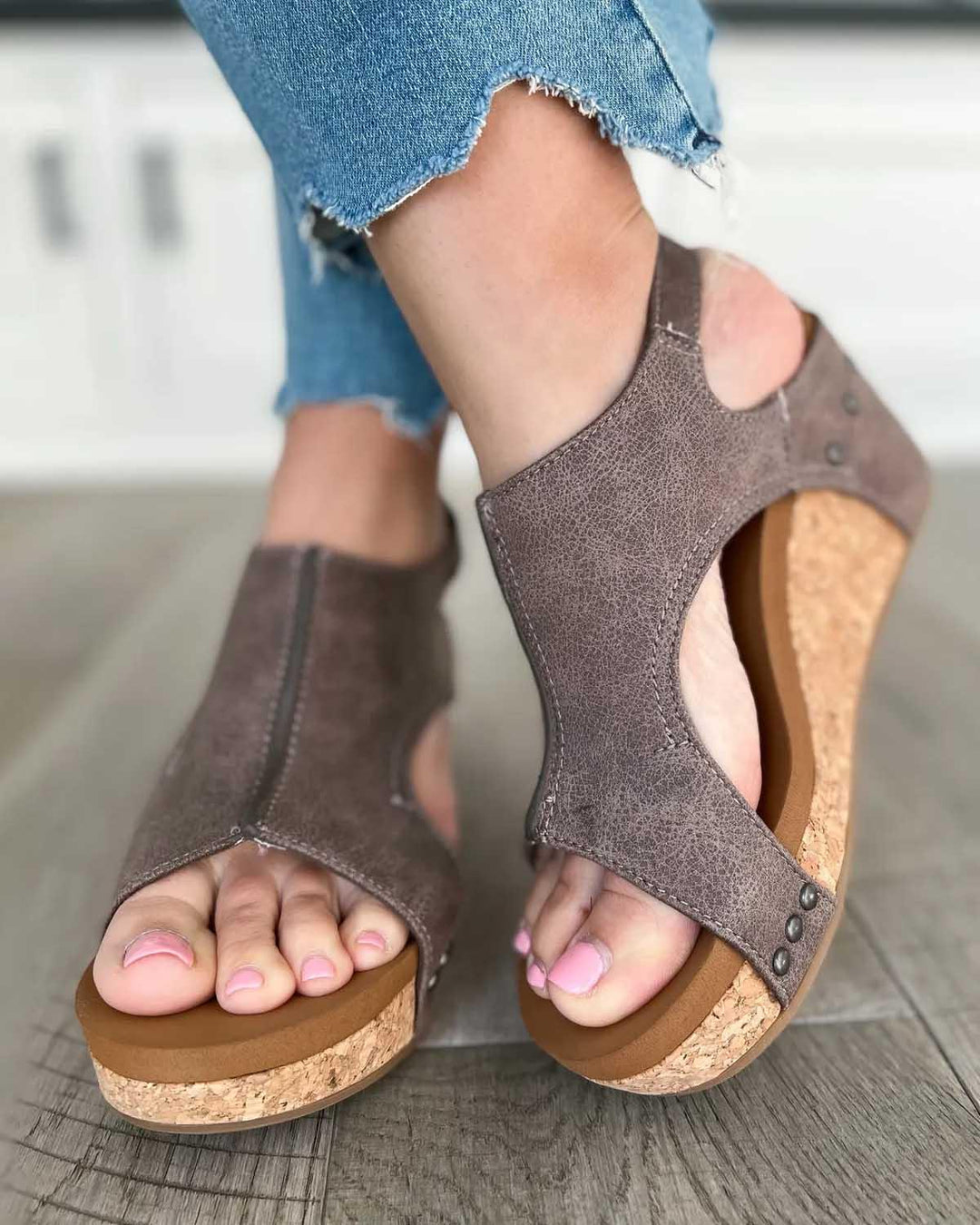W&W Mode - Damen Plateau-Keilsandalen aus Kork mit Fesselriemchen | Stilvolle Sandalen mit offenem Zehenbereich und Keilabsatz für Damen