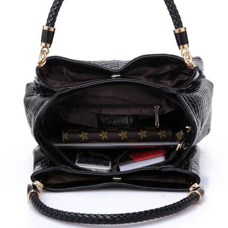 Damen-Schultertasche mit Krokodilprägung