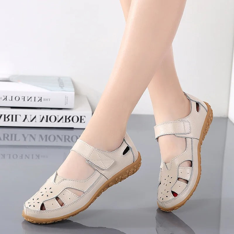 W&W Mode | Moderne und bequeme Sandalen mit geschlossener Spitze