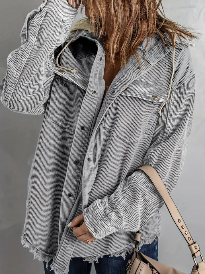 Mühelos und trendige Jacke