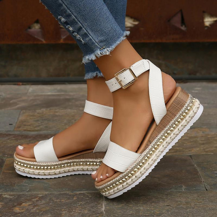 W&W Mode | Sommer Sandalen Mit Schnallenriemen Und Plateau