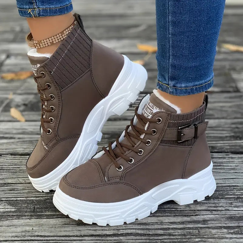 W&W Mode | Schicke Herbst Schnürschuhe für Damen