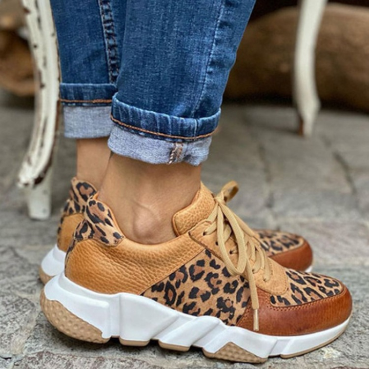 W&W Mode | Sneakers mit Leopardenmuster