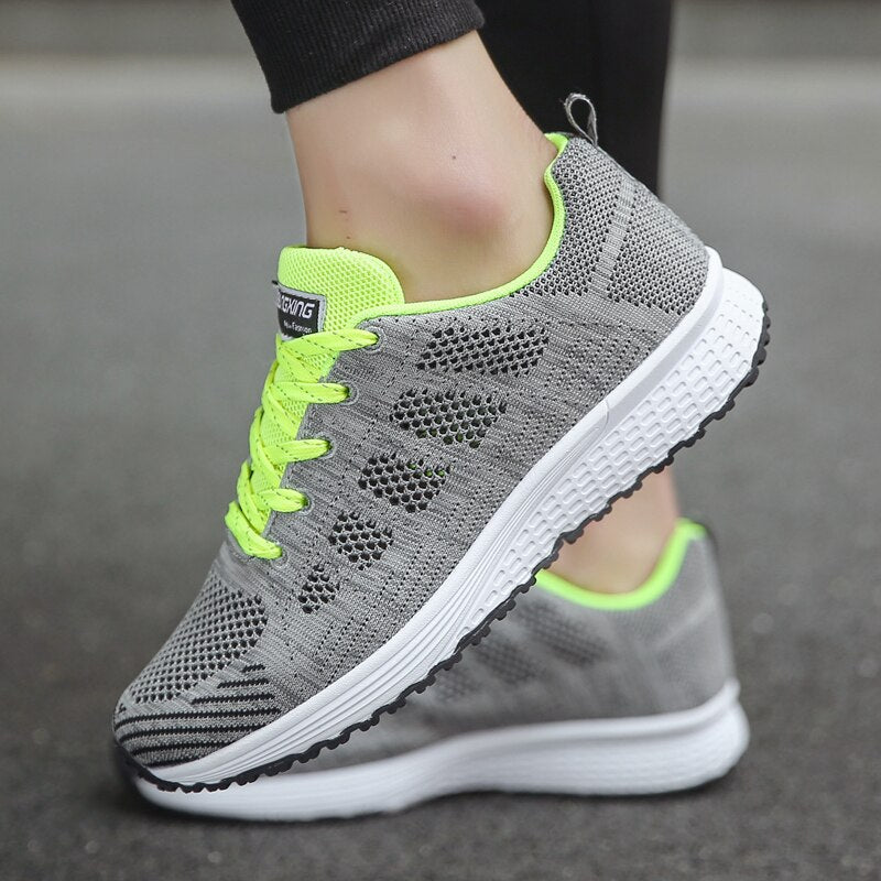 W&W Mode Damen Komfort-Sneaker mit Mesh-Obermaterial und Schnürung