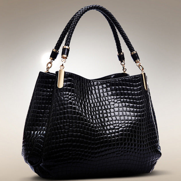 Damen-Schultertasche mit Krokodilprägung