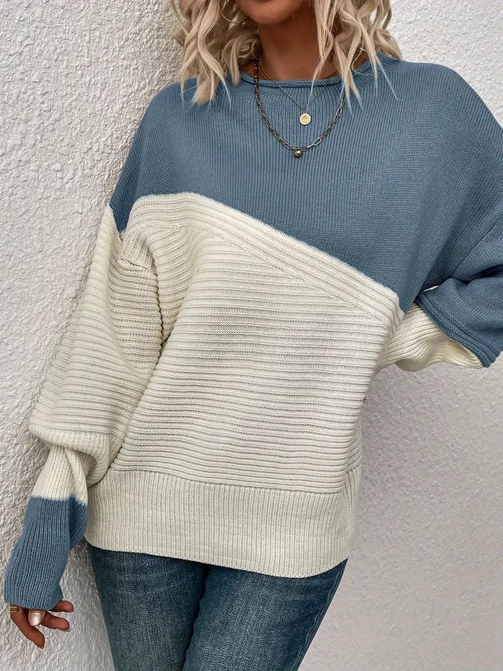 Gestrickter Pullover im Farbblockdesign