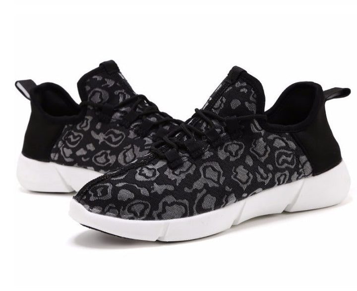 W&W Mode | Leuchtende Sneaker Mit Usb Aufladung