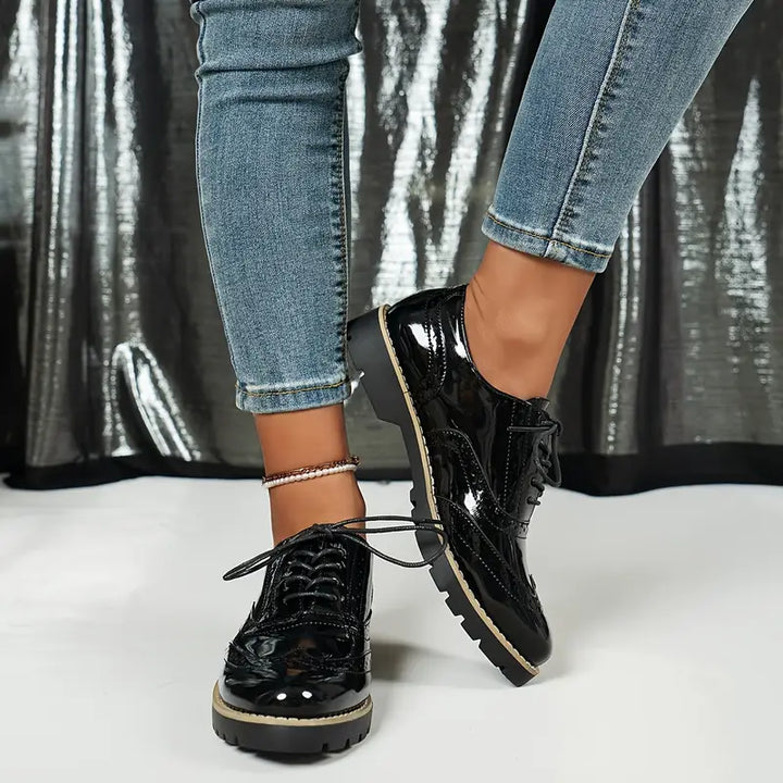 W&W Mode | Lackschuhe Im Oxford Stil Mit Klobiger Sohle Für Damen