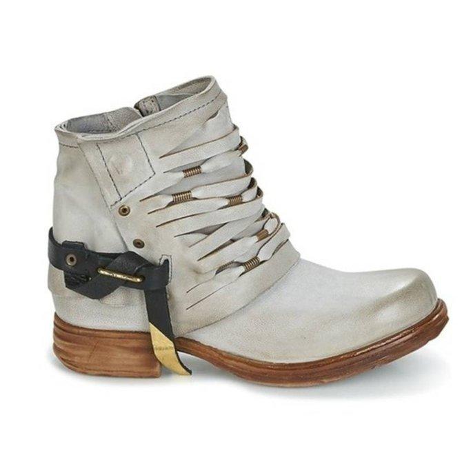 W&W Mode | Bequeme Stiefeletten