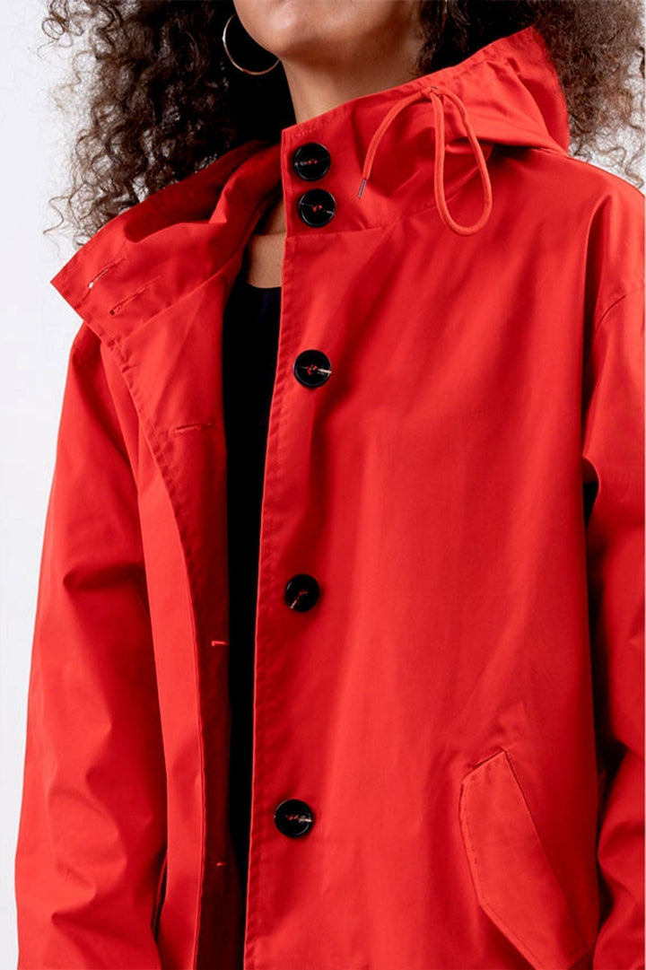 Wasserfeste Windjacke mit Kapuze in Übergröße Regenjacke