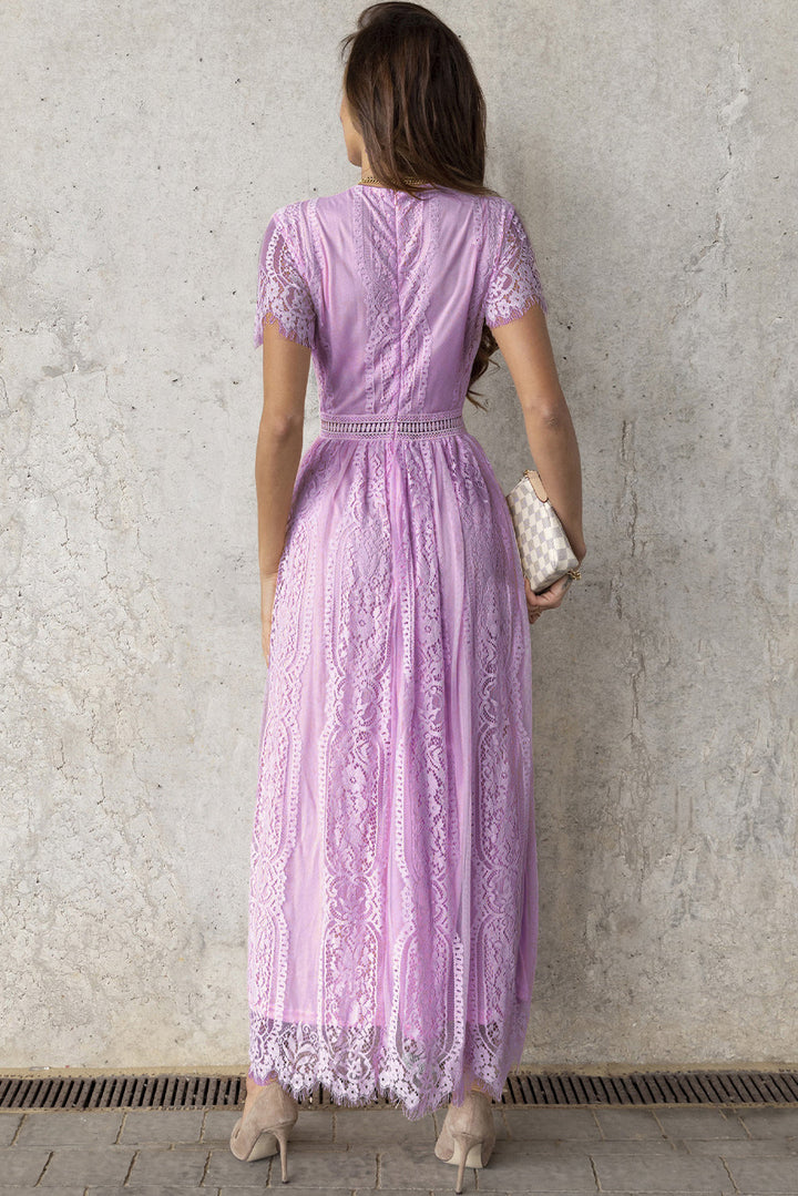 W&W Mode | Lace Plunge Kleid Mit Gewelltem Saum