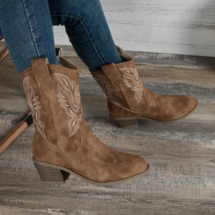 Damen-Lederstiefeletten mit kräftigem Absatz und weichem Innenfutter