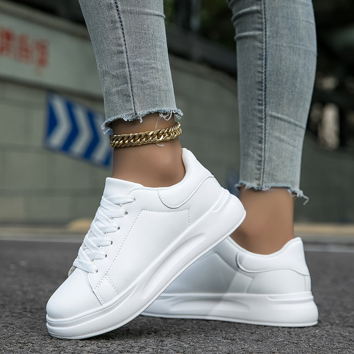 W&W Mode | Saubere Weiße Ledersneaker Für Damen, Weiß