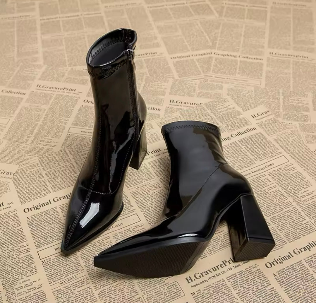 W&W Mode | Lackleder Stiefeletten Mit Blockabsatz
