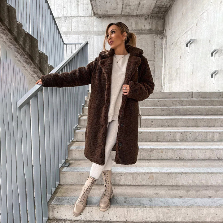 W&W Mode | Luxuriöse Lange Pelzjacke für Frauen