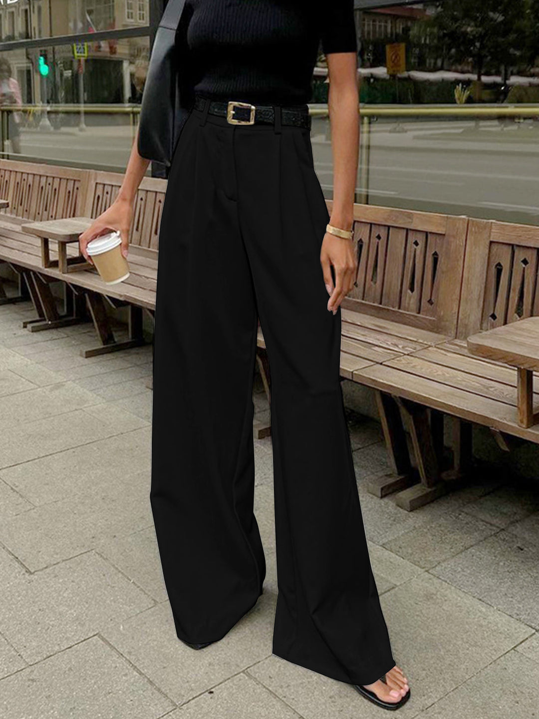 W&W Mode | geschnittene Hose mit fließender Silhouette und weichem, atmungsaktivem Stoff für Frauen