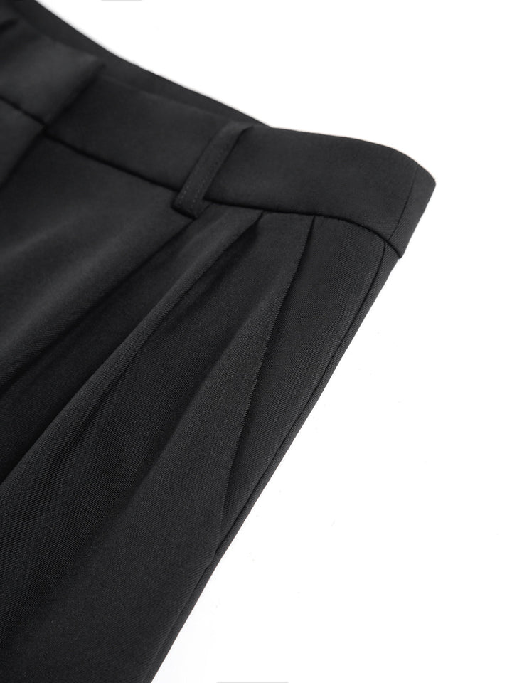 W&W Mode | geschnittene Hose mit fließender Silhouette und weichem, atmungsaktivem Stoff für Frauen