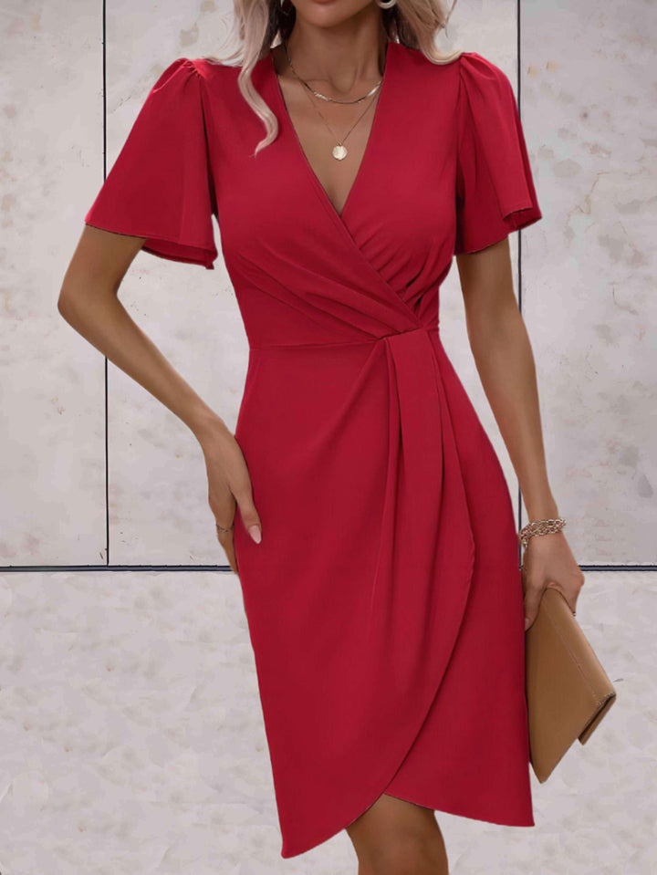 W&W Mode | Eng anliegendes Kleid mit ausgestellten Ärmeln für Frauen