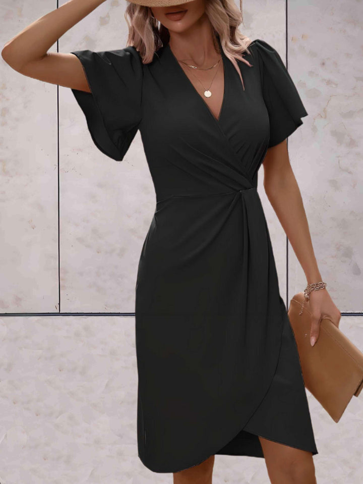 W&W Mode | Eng anliegendes Kleid mit ausgestellten Ärmeln für Frauen