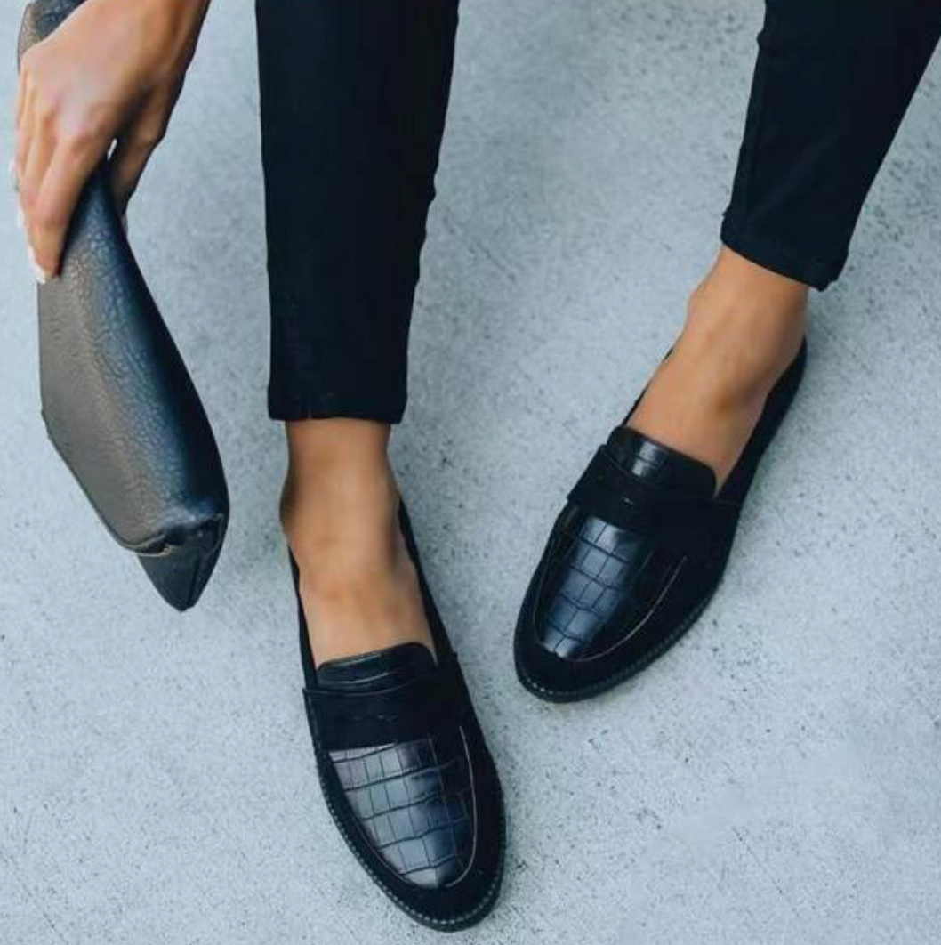 Damen-Schuhe mit bequemem Fußbett