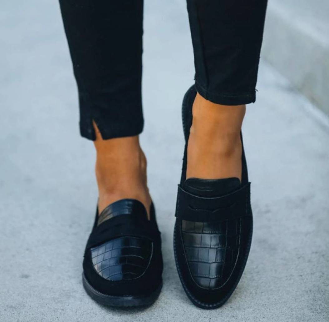 Damen-Schuhe mit bequemem Fußbett