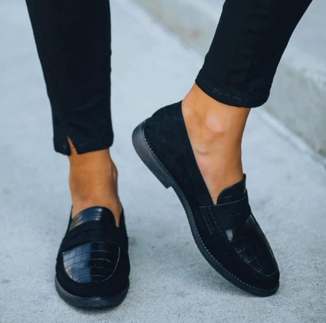 Damen-Schuhe mit bequemem Fußbett