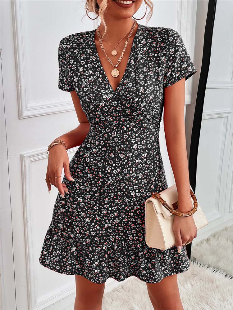 W&W Mode | Blumiges Kleid für Damen
