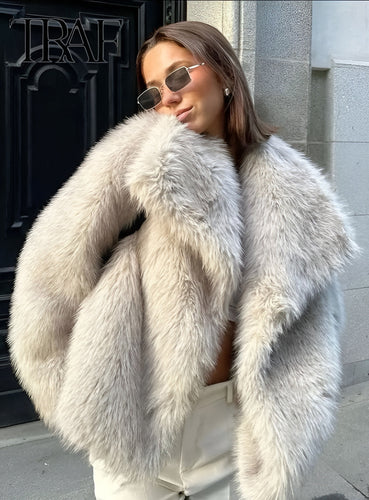W&W Mode | Faux-Fur-Mantel