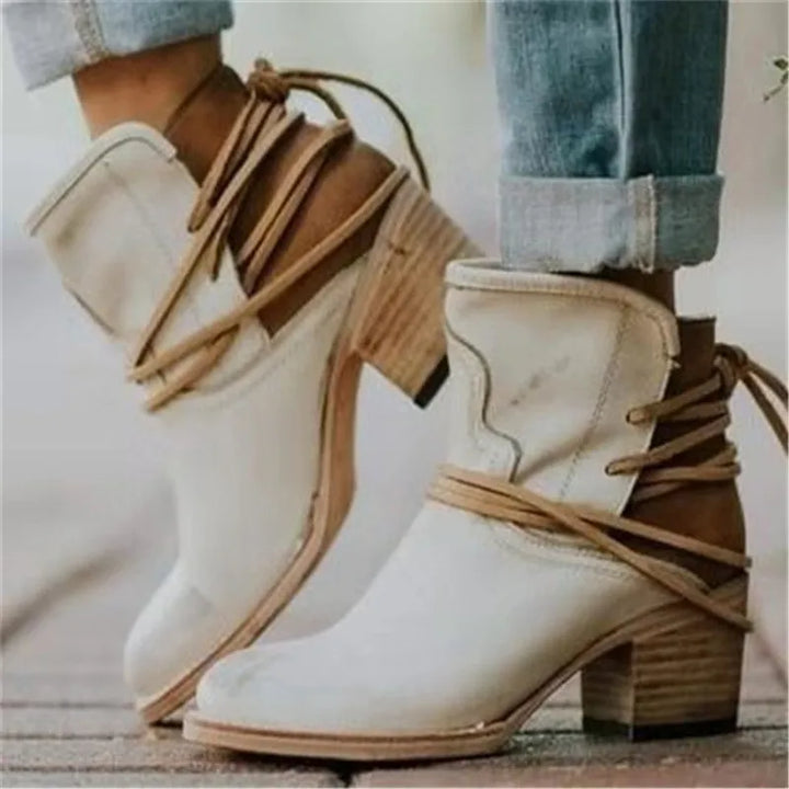 W&W Mode | Stiefeletten mit Riemendetails