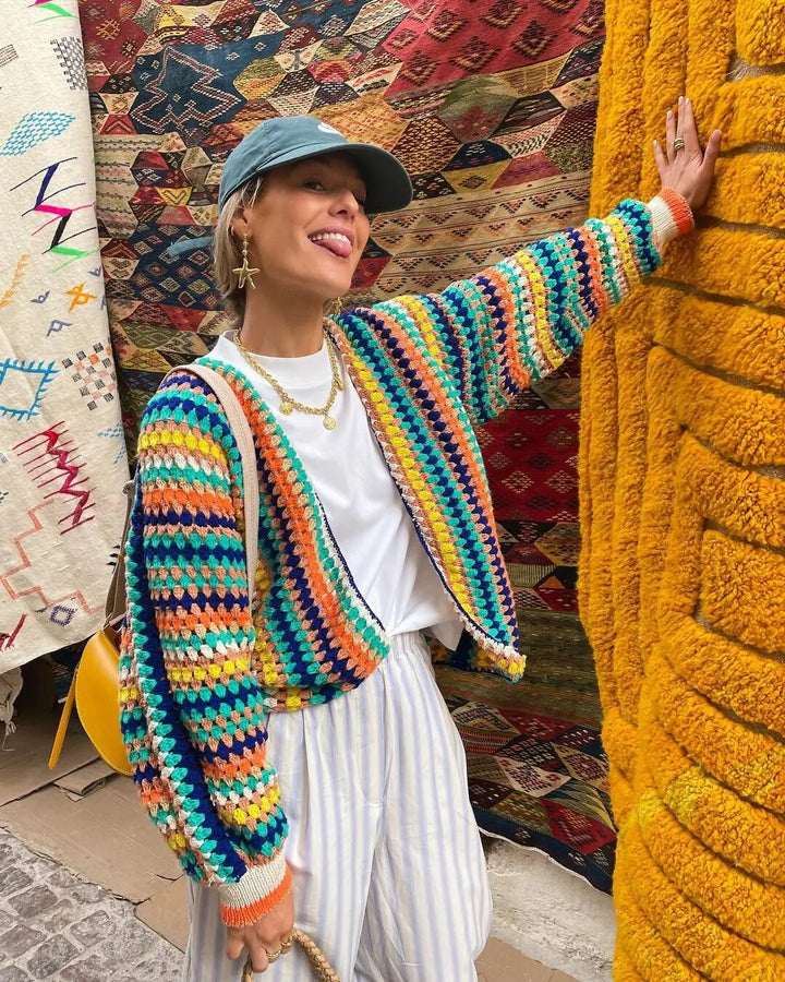 W&W Mode | Bunte gehäkelte Strickjacke