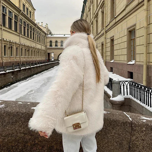 W&W Mode | kurz flauschig Damen Kunstpelzjacken W&W Mode | für Damen