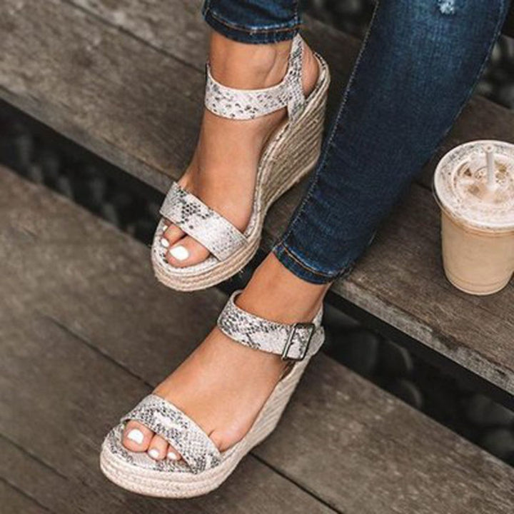 W&W Mode | Keilsandalen für Damen