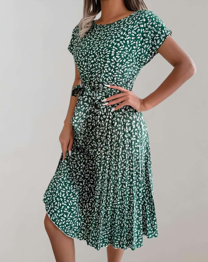 W&W Mode | Fließendes Mini-Kleid