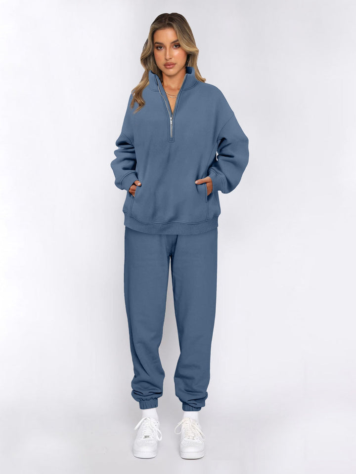 Damen sportliches Set mit Stehkragen und praktischem Reißverschluss W&W Mode